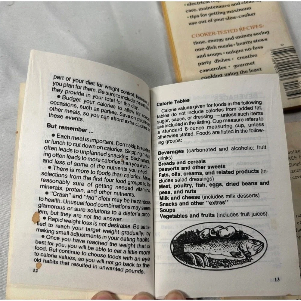 Vintage 70s Pocket Cookbook Lot Calorie Counter Crockery Slow Cooker Manual 4pc